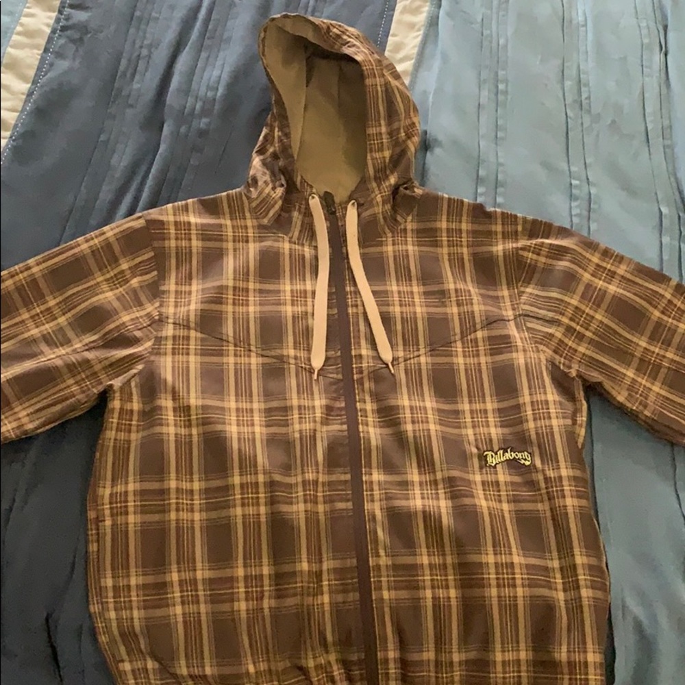 Billabong wind breaker.